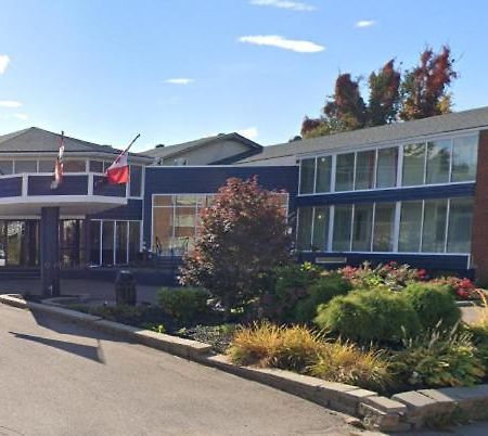 Charlottetown Inn & Conference Centre ภายนอก รูปภาพ