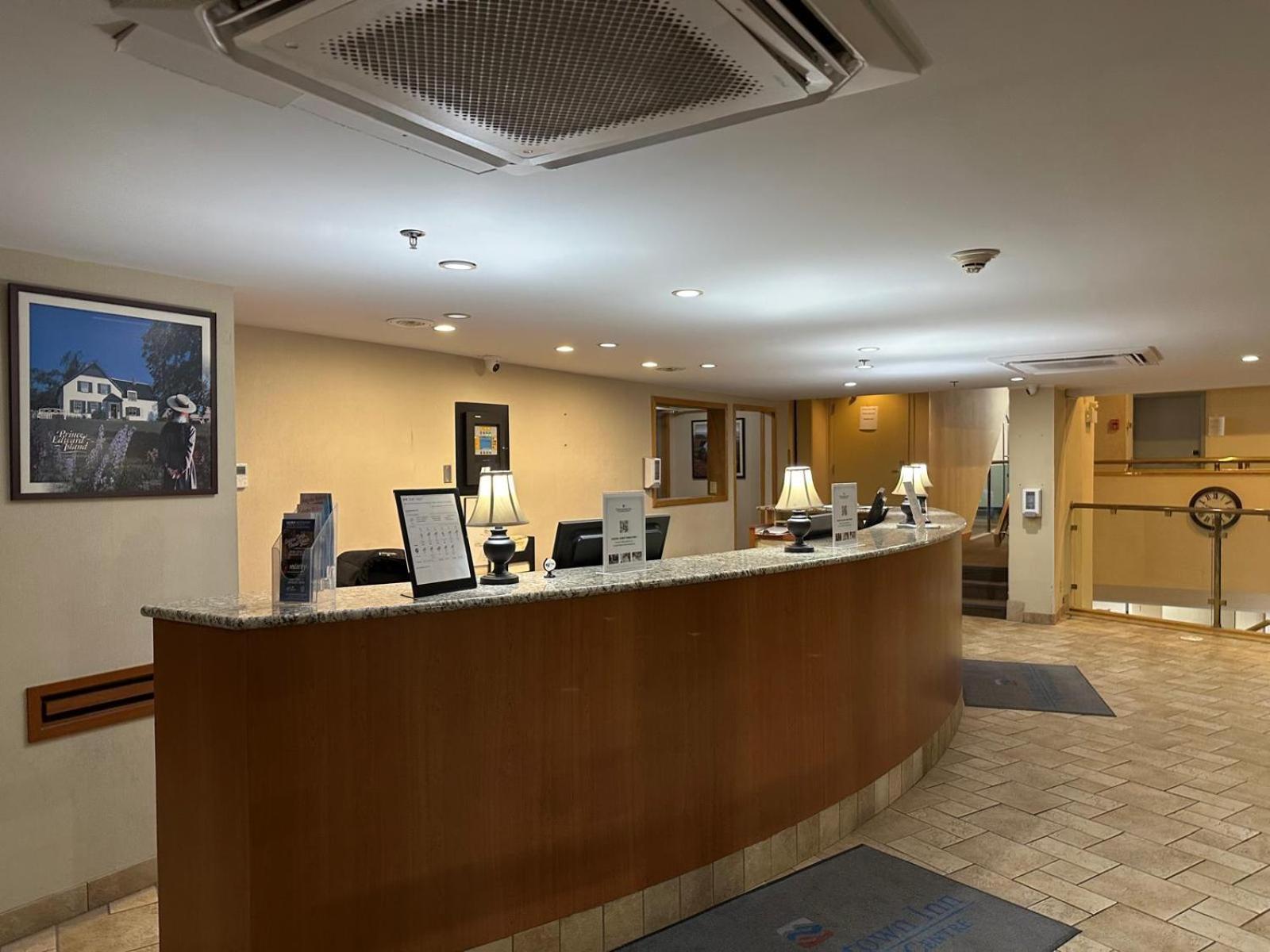 Charlottetown Inn & Conference Centre ภายนอก รูปภาพ