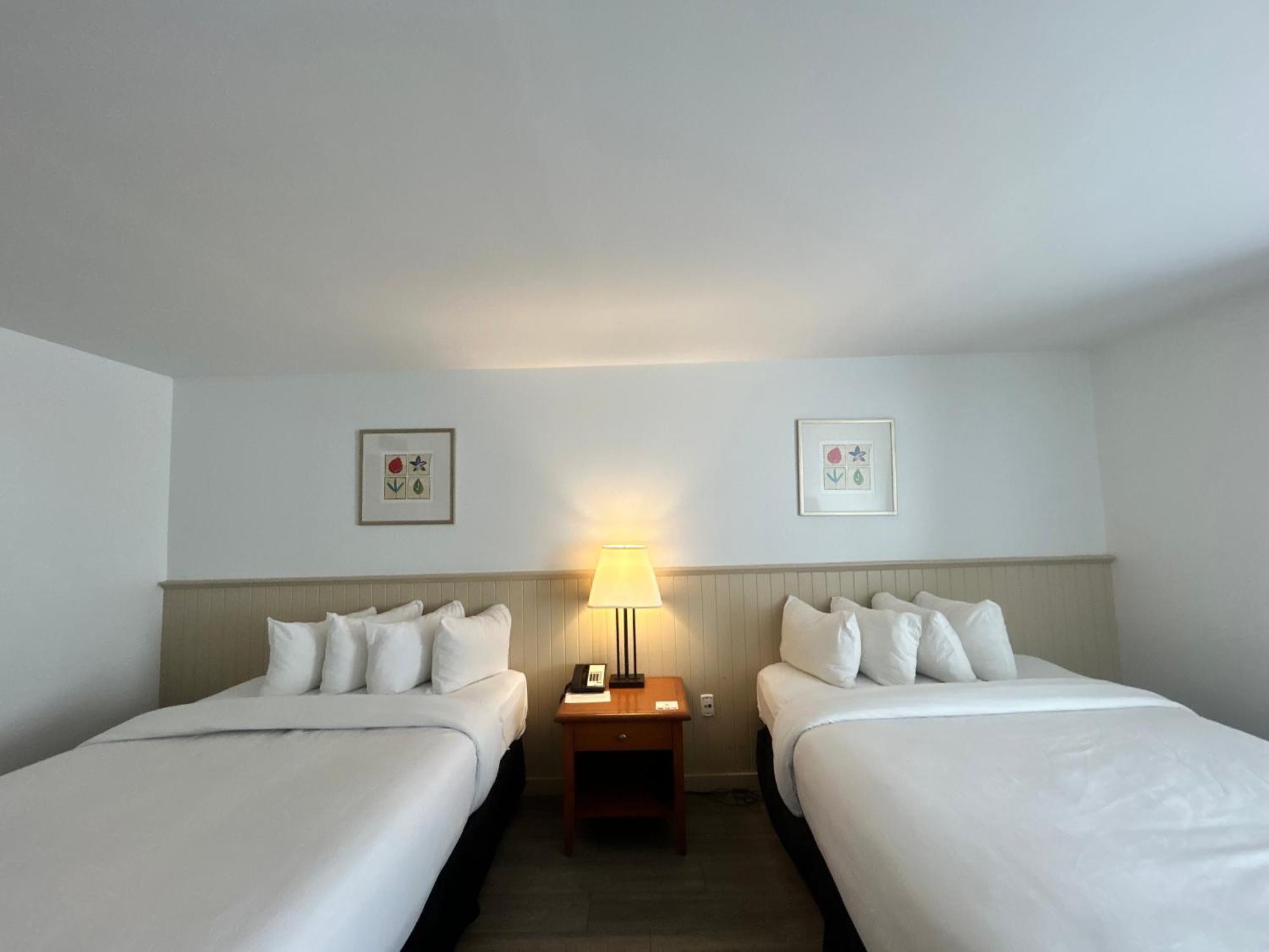 Charlottetown Inn & Conference Centre ภายนอก รูปภาพ