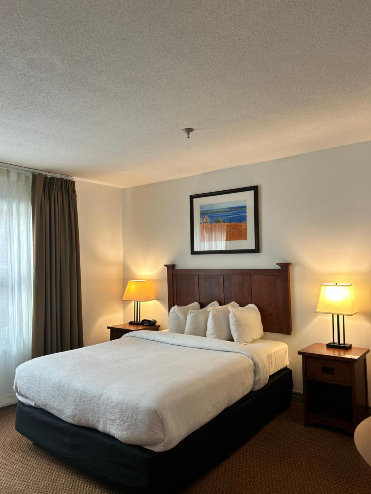 Charlottetown Inn & Conference Centre ภายนอก รูปภาพ