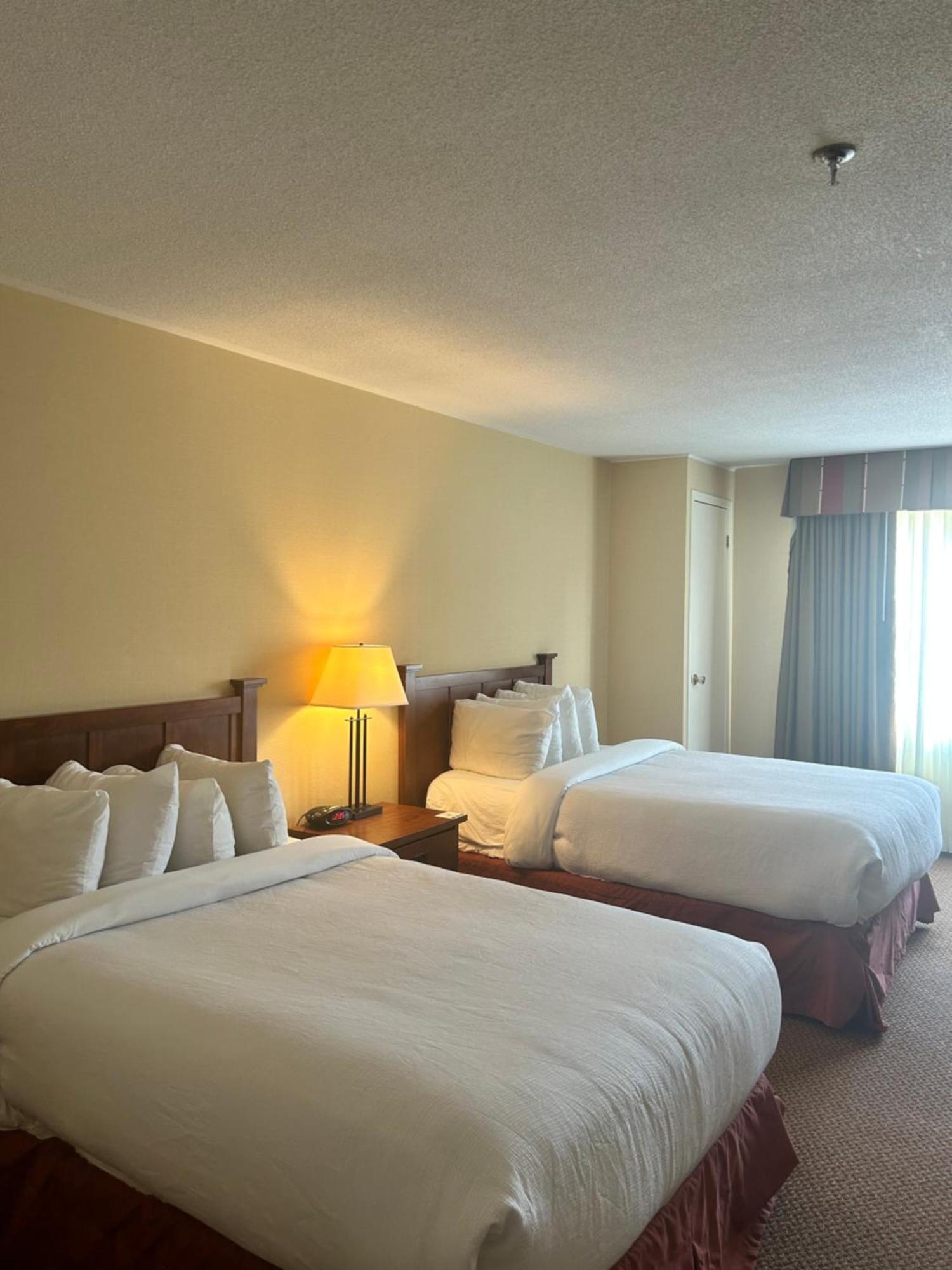 Charlottetown Inn & Conference Centre ภายนอก รูปภาพ